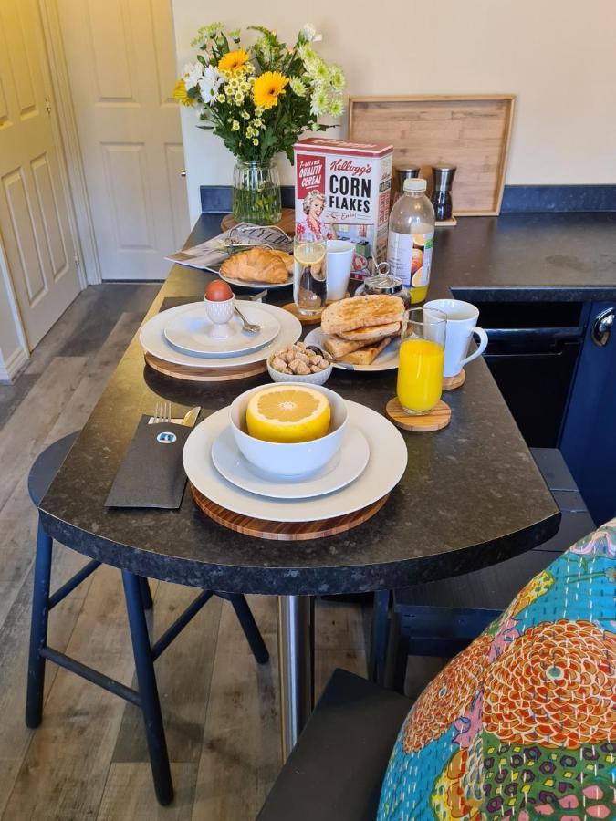 The Shambles By Spires Accommodation A Boho Styled Place To Stay Just 3 Miles From Birches Valley Visitors Centre Cannock Chase Rugeley Eksteriør bilde