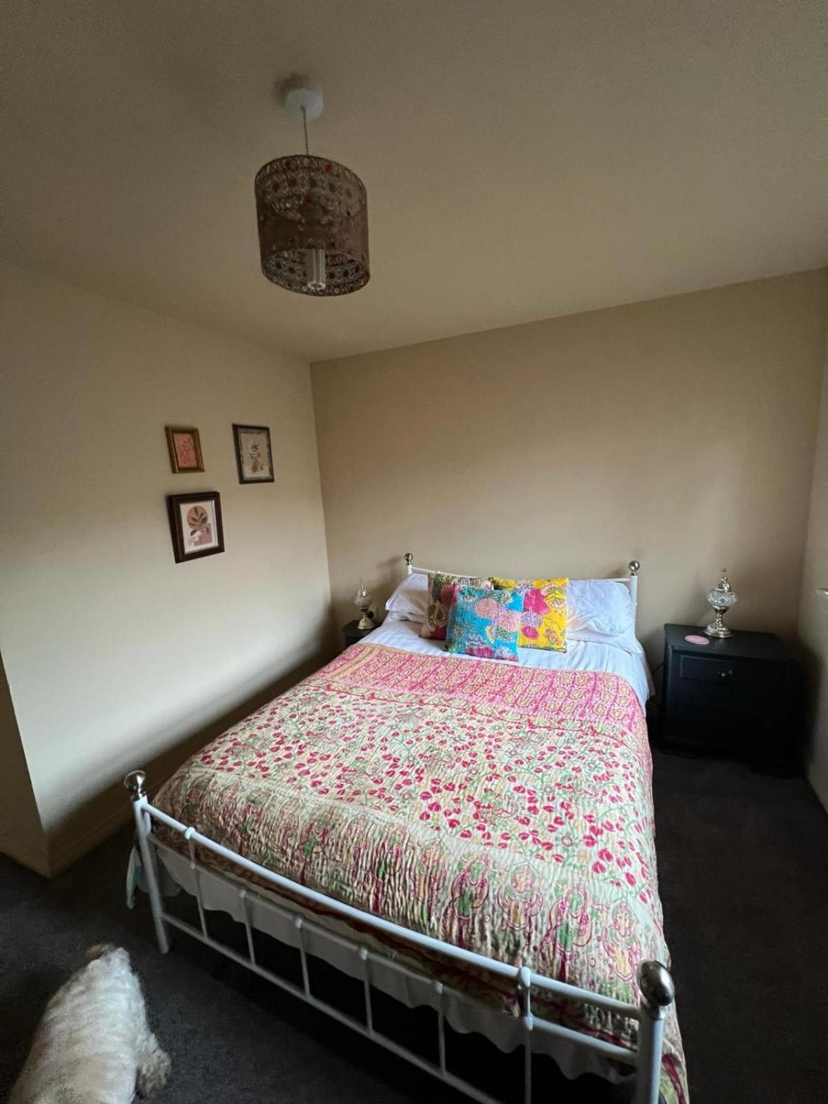 The Shambles By Spires Accommodation A Boho Styled Place To Stay Just 3 Miles From Birches Valley Visitors Centre Cannock Chase Rugeley Eksteriør bilde